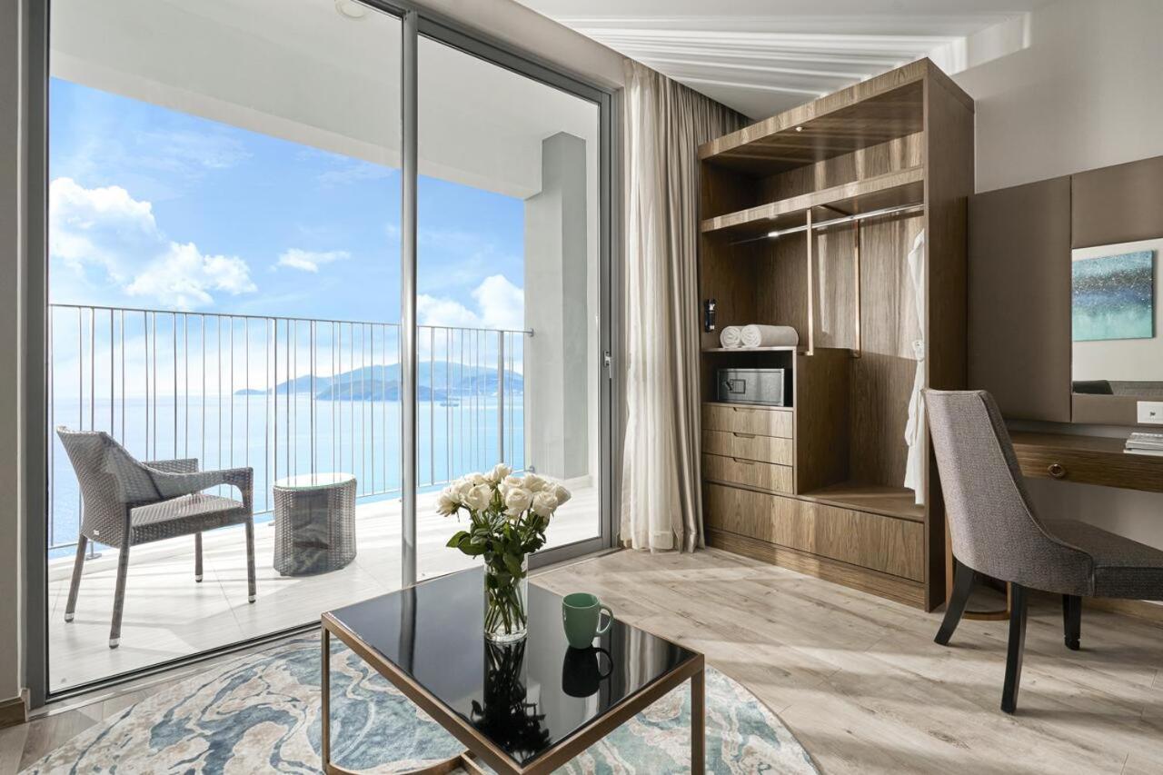 Holi Panorama Condotel Nha Trang Eksteriør billede